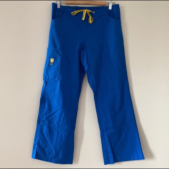 Scrub Sets - Picture 6 of 7